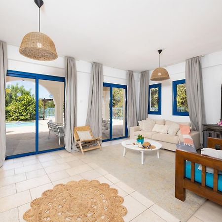 Villa Poseidonas Пейя Экстерьер фото
